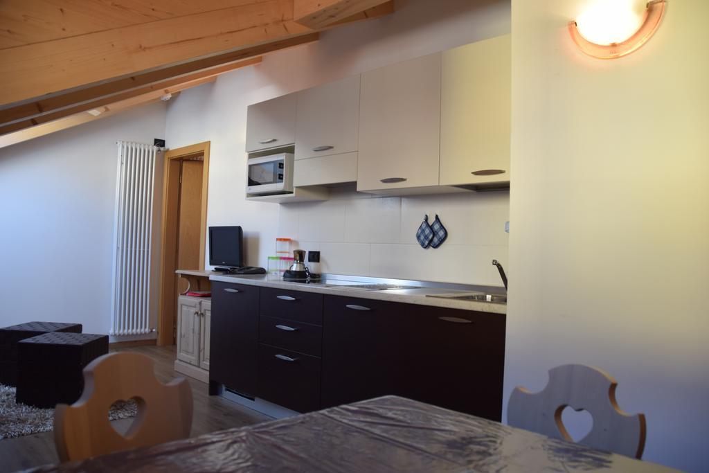 Residence Garni Manuela Cavalese Buitenkant foto